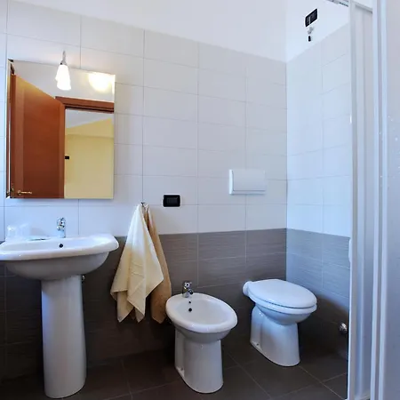 Alojamento de Acomodação e Pequeno-almoço Casa Augello 3*