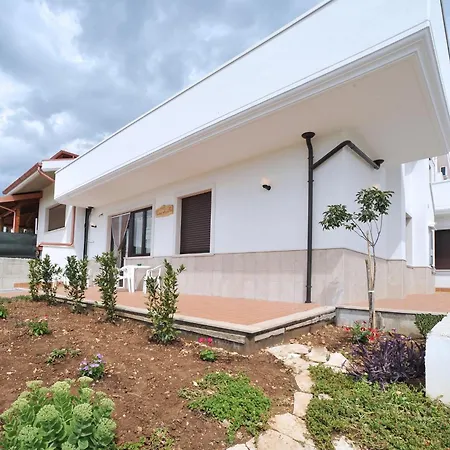 فندق مبيت وإفطار Casa Augello سان جيوفاني روتوندو